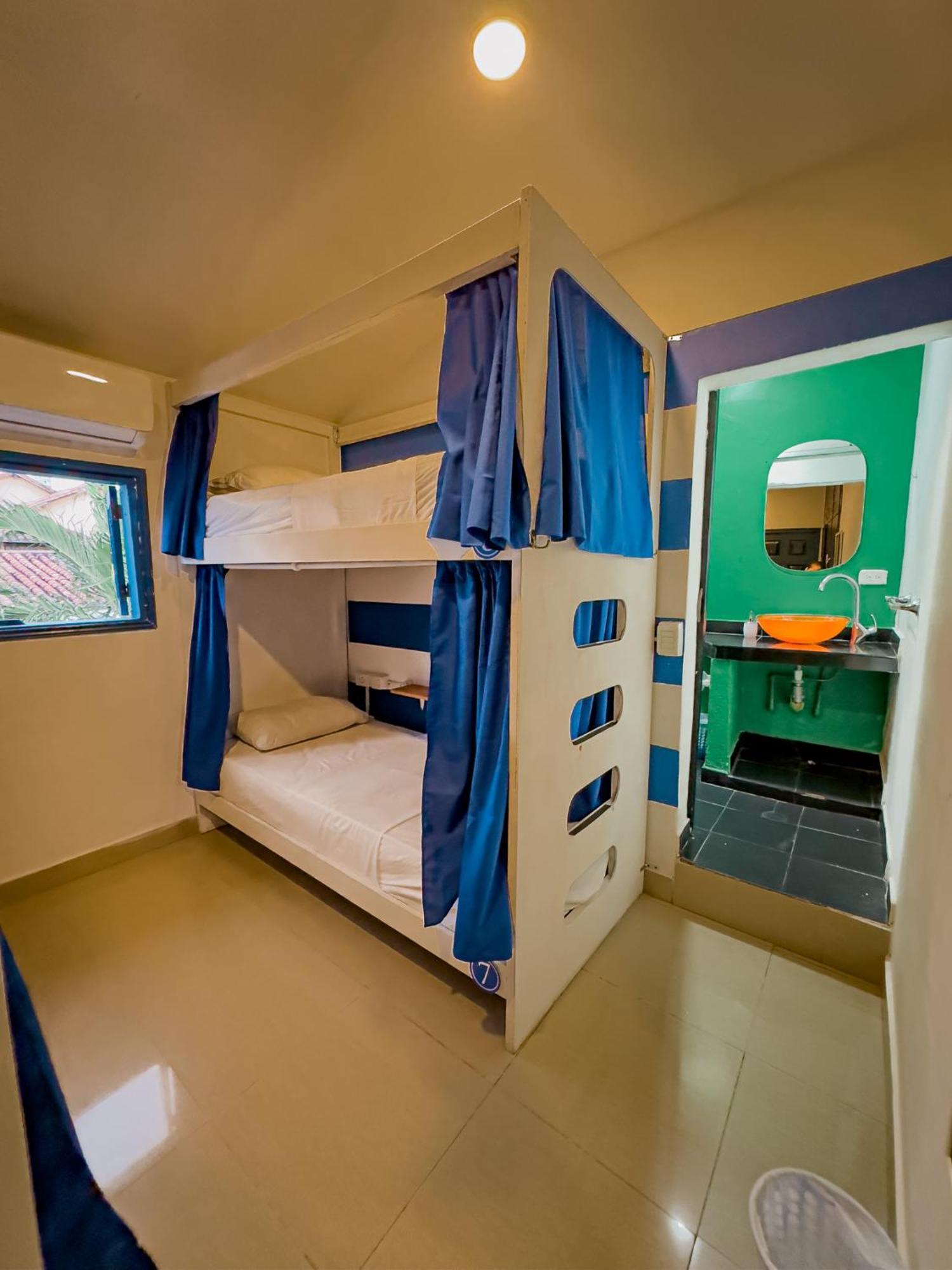Hostel Casa Del Puerto &