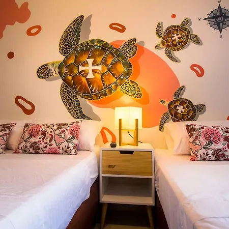 Casa Del Puerto Hostel&suites *