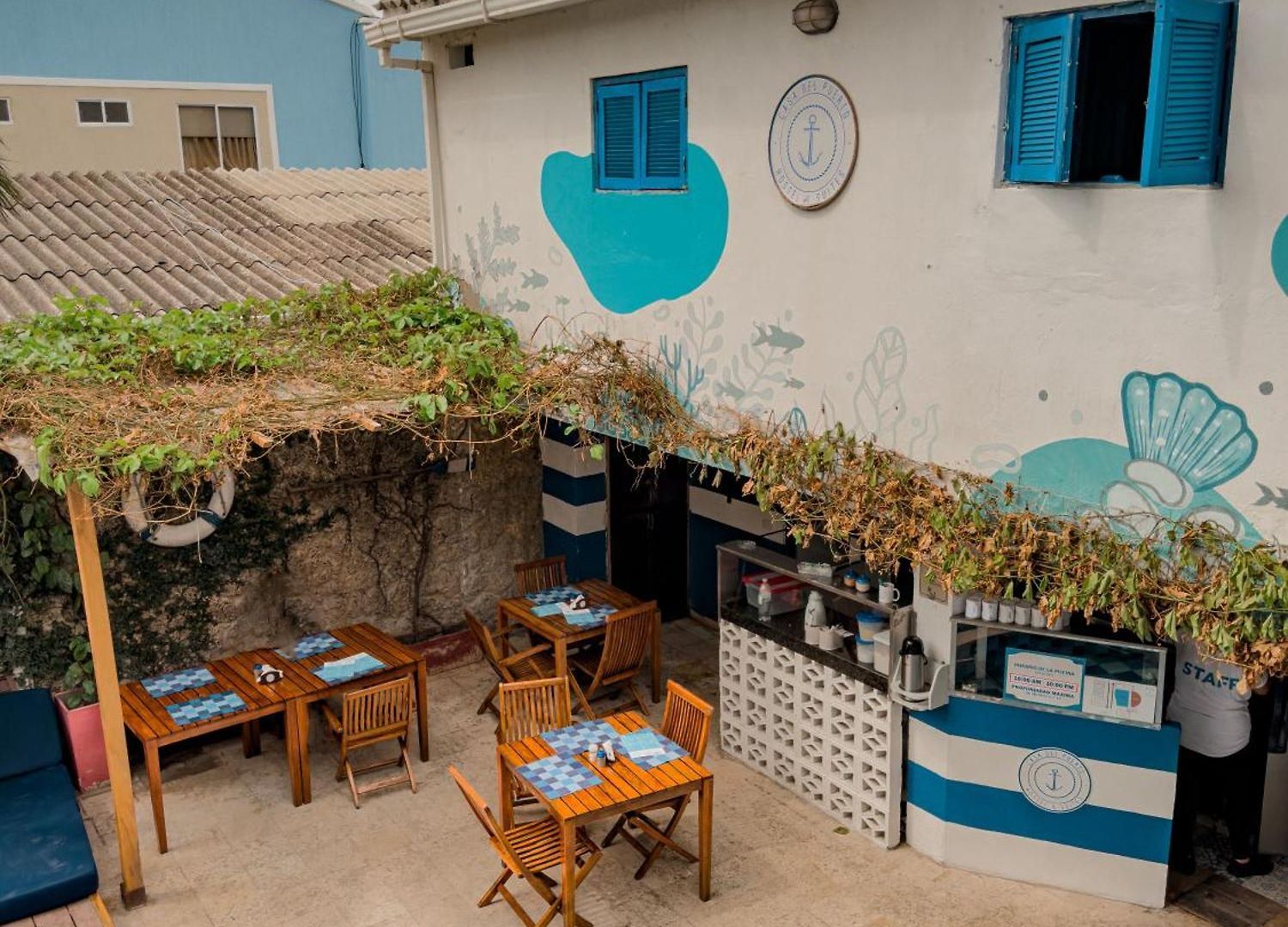 Hostal Casa Del Puerto Hostel&suites