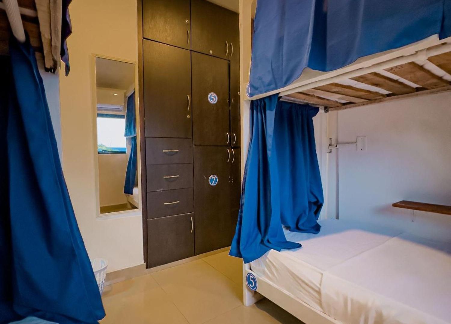 Casa Del Puerto Hostel&suites Hostal *