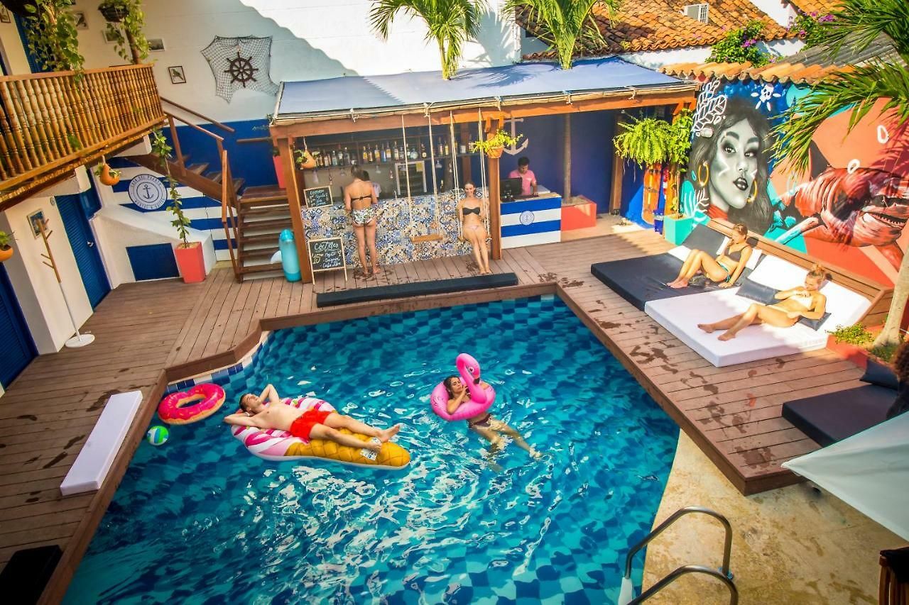 Hostal Casa Del Puerto Hostel&suites *
