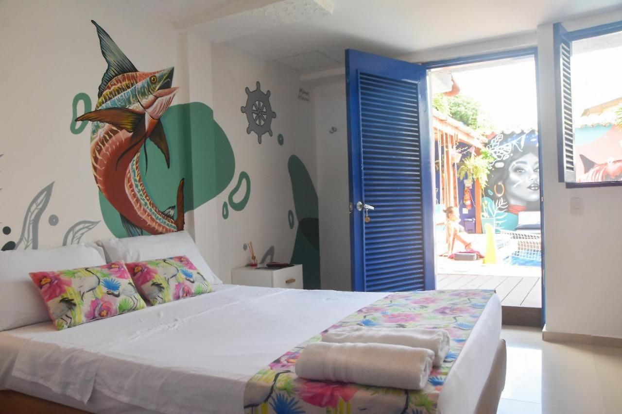 Casa Del Puerto Hostel&suites Hostal