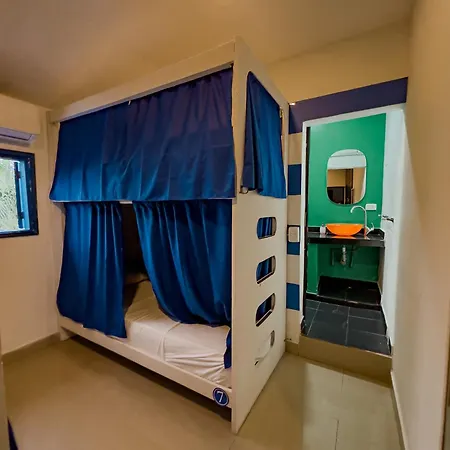 Casa Del Puerto Hostel&suites * Cartagena