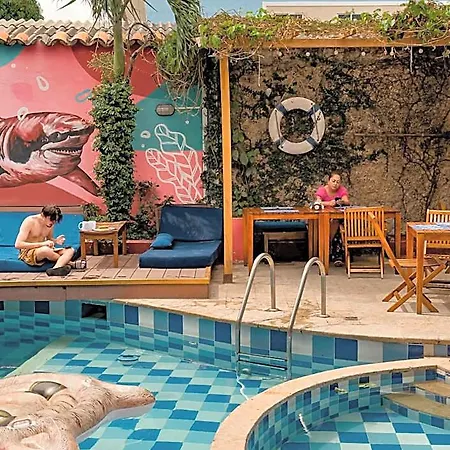 Casa Del Puerto Hostel&suites Hostal Cartagena