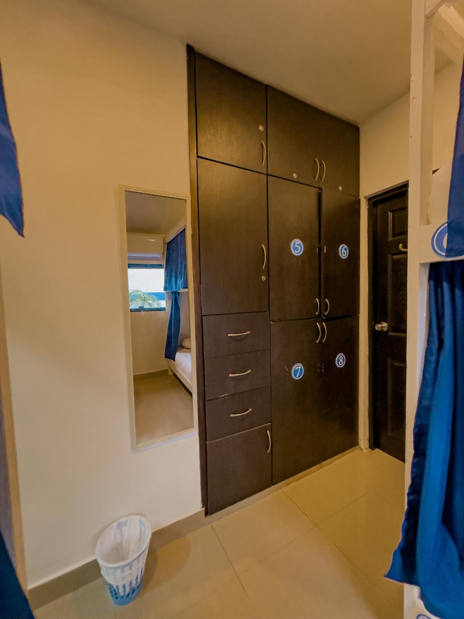 Casa Del Puerto Hostel&suites Hostal *